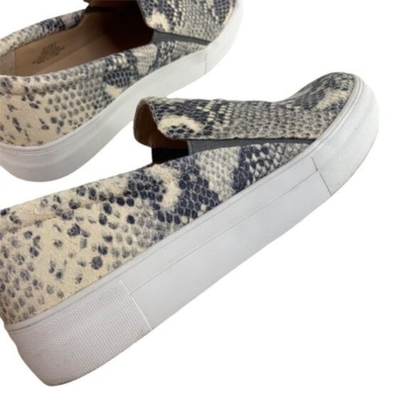 Vince Camuto Snakeskin Slip On Loafers Platform Flats - Picture 6 of 8